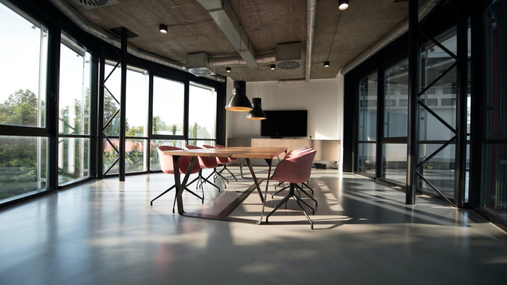 Spacious Meeting Rooms